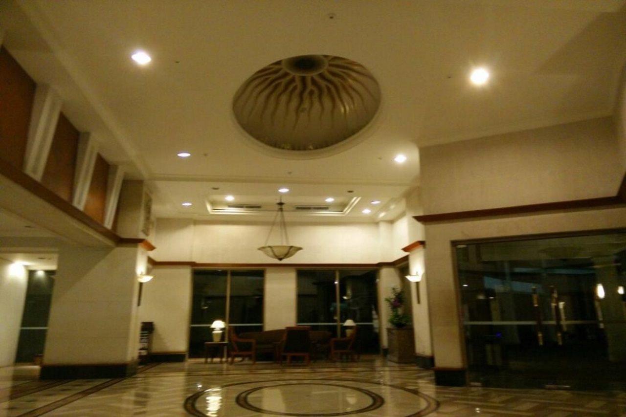 Somerset Grand Citra Jakarta Exterior photo